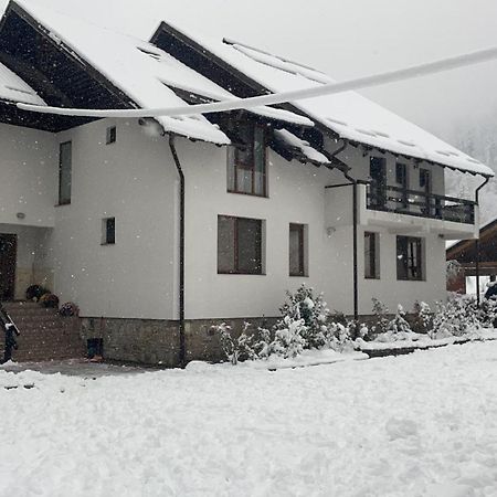 Hotel Casa Voroneț Exterior foto